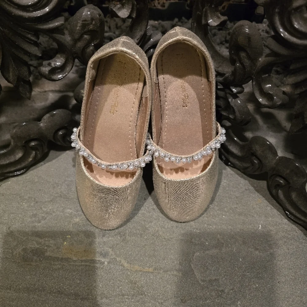 Dream Pairs Elegant Gold Kids Shoes 12